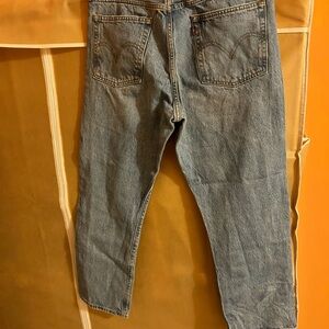 Levi’s Women’s blue jeans